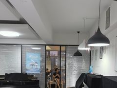 -梅纳·钢琴声乐架子鼓Mena Music(双井店)