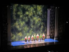 -交通银行前滩31演艺中心