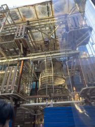 -PIPIKINGDOM皮皮王国欢乐号(欢乐海岸购物中心店)