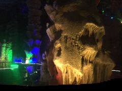 -泰安地下龙宫景区