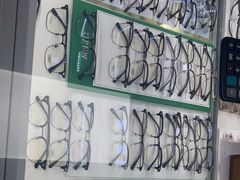 -潘多拉眼镜·蔡司依视路明月(潘家园店)