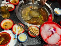 -醉董牛川派鲜肉自选火锅(烟台店)