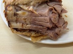烧饼夹肘子肉-昌顺马记小吃店(昌盛园店)