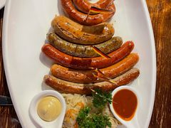 -1886德国汽车餐厅(外滩十六铺码头店)