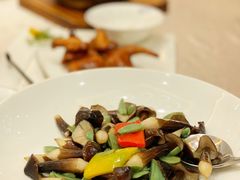 腊八蒜炒鲜鸡枞菌-食神鱼头佛跳墙(百子湾旗舰店)