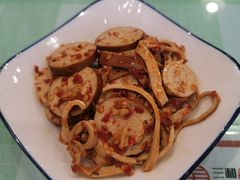 素捆鸡-刘氏三和面馆