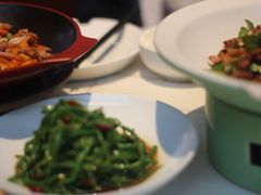 -阿瓦山寨·湘菜现炒·剁椒鱼头王(咸阳总店)