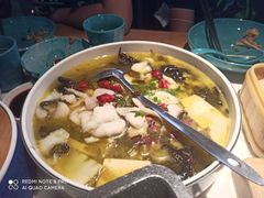 -荷塘秋月·本帮江浙菜(国权路店)