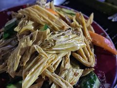 -察哈尔烤羊腿
