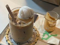 -出走咖啡·面包(宋庄店)