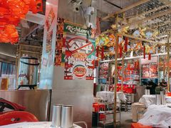 -大芊金重庆串串火锅(南京路店)