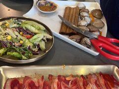 -围炉肉舍•炭烤活鳗•丹东海鲜烤肉(步行街店)