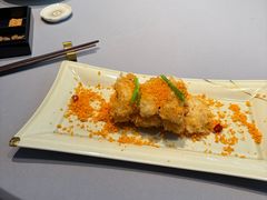 避风塘九肚鱼-新荣记(南京西路店)