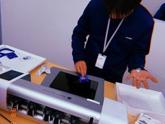 -华为授权体验店(回龙观华联)