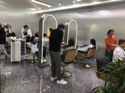 -Tloml salon