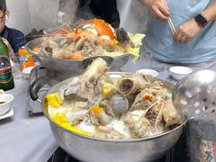 海鲜猪骨煲-凤城康记饭店