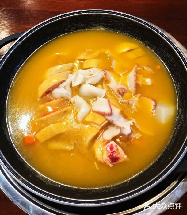 111号打边炉(方庄店)金汤花胶鸡煲图片