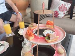 -亚龙湾喜来登·美景台大堂吧