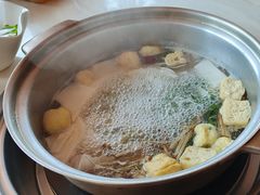 -喃喃椰·糟粕醋·椰子鸡火锅(七堡花园店)