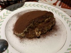 手工自制提拉米苏-Primo·丽莫意大利窑烤披萨