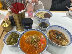 -鲁达面馆本帮风味(共康东路店)