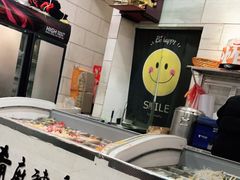 -愉肴麻辣香锅(中北镇店)