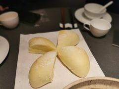 雪山奶露包-小炳胜(卓悦中心店)