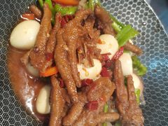 干锅虎皮鸡爪-大隐隐于市私房菜(保和小区店)