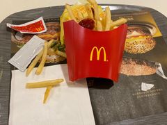 -麦当劳(中山大道中店)