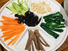 鸡丝凉米线-云海肴·云南小炒·汽锅鸡(天津国金汇店)