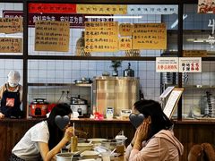 -丽丽三鲜螺蛳粉(田林路店)