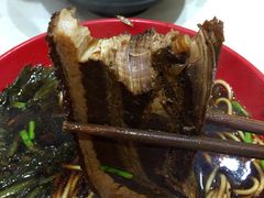 -小龙大肉面馆