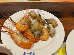 -四海一家自助餐(益田假日广场店)