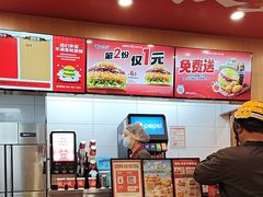 -塔斯汀中国汉堡(浦东绿地东海岸店)