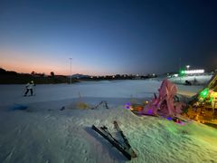 -华彬猛犸滑雪场