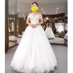 -艾米丽婚纱礼服