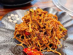 拌牛肉丝-意成料理