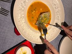 -弦月窗LUNETTE BY AMANDA(复兴路店)