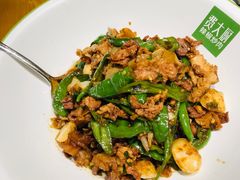 -费大厨辣椒炒肉(万家丽一店)