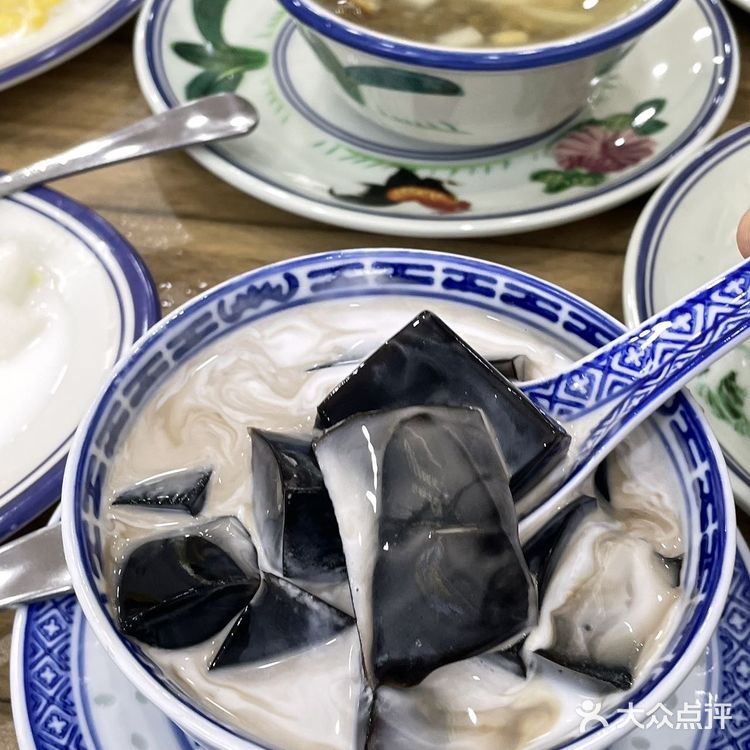 这是24年的物价?付款我直接原地去世了