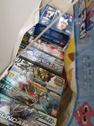 -逝水玩具折扣店