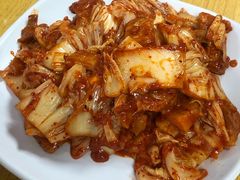 辣白菜炒五花肉-屋里家延边朝鲜族冷面(南园店)