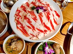 -佬土鹅肠火锅(解放路店)