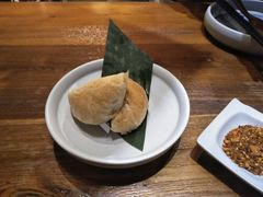 玫瑰鲜花饼-云海肴·汽锅鸡·云南菜(天津国金汇店)