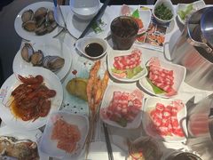 -领鲜活海鲜榴莲自助火锅(东门店)