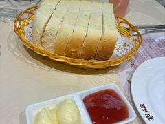 -华梅西餐厅(哈尔滨中央大街店)