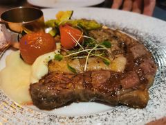 碳烤澳洲西冷牛排-YUE·6·西式融合餐厅(外滩六号店)