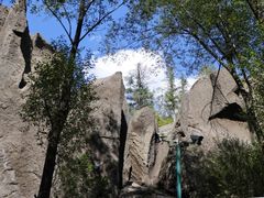 -峡谷浮石林景区