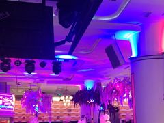 -巴特餐饮6加1音乐餐吧·新疆菜