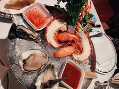 海鲜拼盘-Wolfgang’s Steakhouse 沃夫冈牛排馆(上海白玉兰广场店)